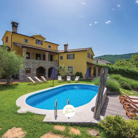 Bacula With Pool *