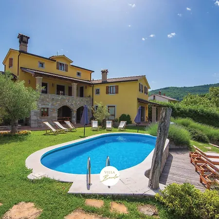 Bacula With Pool *
