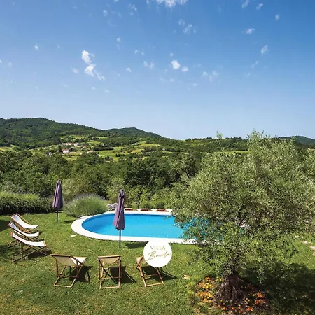 Villa Bacula With Pool Grdoselo